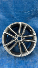 Load image into Gallery viewer, 1x Alufelge 19 Zoll 7.5" 5x114.3 52910-2W410 Hyundai Santa Fe Rim Wheel FEL8760268479lr