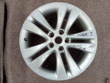 Load image into Gallery viewer, 1x Alufelge 18 Zoll 5x115 Opel Astra J Rim Wheel FEL8578869525vs