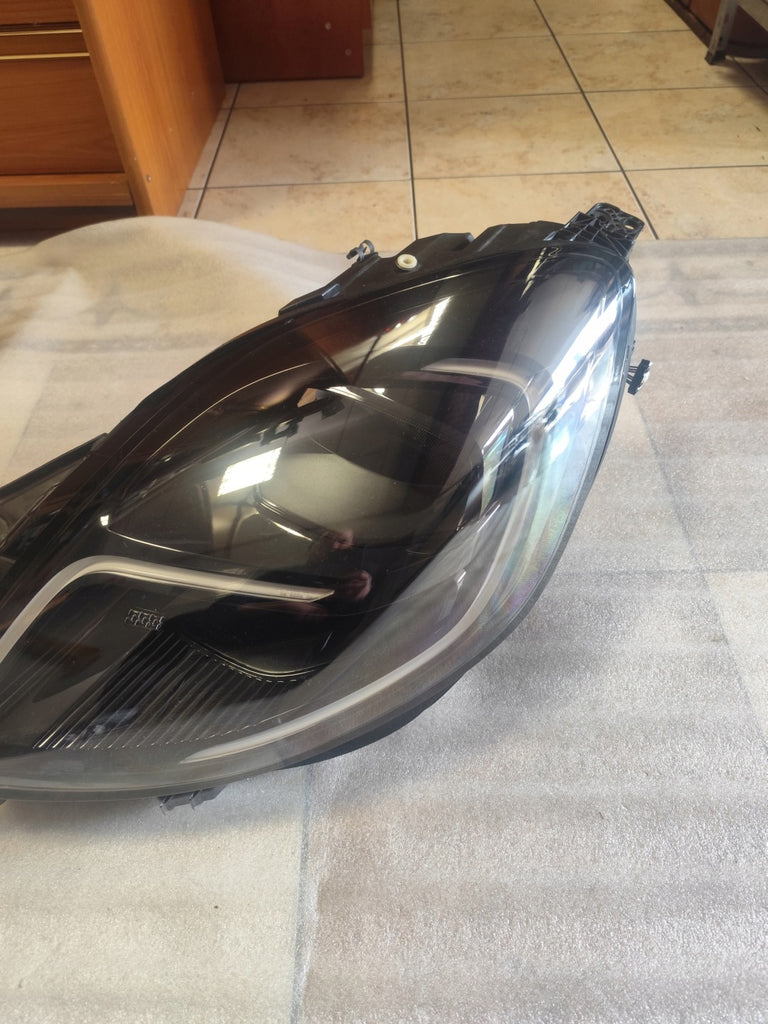 Frontscheinwerfer Ford Puma L1TB-13E015-CH Links Scheinwerfer Headlight SCH8739056421yg