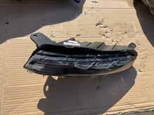 Laden Sie das Bild in den Galerie-Viewer, Frontscheinwerfer Citroën Berlingo 9819435680 Ein Stück (Rechts oder Links)