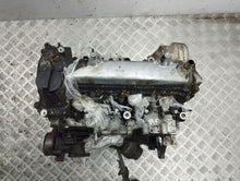 Laden Sie das Bild in den Galerie-Viewer, Motor Toyota Auris 1ND 1.4 2015 Diesel Engine Unkomplett MOT2187945583jo