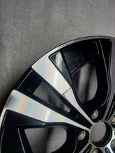 Laden Sie das Bild in den Galerie-Viewer, 1x Alufelge 18 Zoll 7.5&quot; 5x108 50,5ET Glanz 32209452 Volvo Xc60 Xc40 Rim Wheel