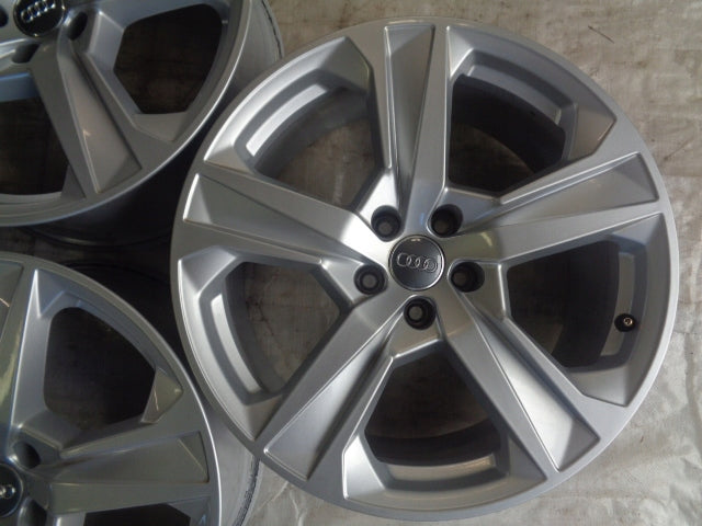 4x Alufelge 19 Zoll 8.0" 5x112 27ET Glanz Silber 4K8601025J Audi Allroad FEL9559906512jo