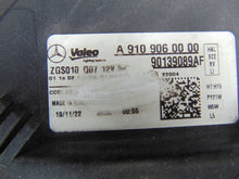 Laden Sie das Bild in den Galerie-Viewer, Frontscheinwerfer Mercedes-Benz Sprinter A9109060000 Links Headlight