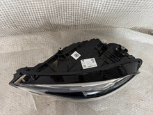 Laden Sie das Bild in den Galerie-Viewer, Frontscheinwerfer Mercedes-Benz W177 A1779062106 Links Scheinwerfer Headlight SCH7970838680nb