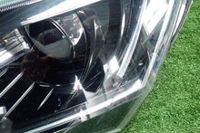 Laden Sie das Bild in den Galerie-Viewer, Frontscheinwerfer Skoda Superb III 3V1941017A 85122000 Links Headlight SCH1388819873xu