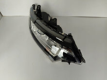 Laden Sie das Bild in den Galerie-Viewer, Frontscheinwerfer Mitsubishi Outlander III 8301C8-54 LED Rechts Headlight SCH7464834356eh