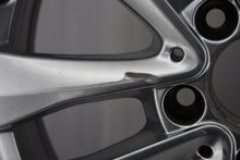 Load image into Gallery viewer, 1x Alufelge 17 Zoll 7.0" 5x112 48 5ET A2054018000 Mercedes-Benz A205 Rim Wheel FEL2966666582bk