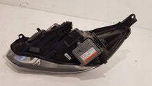 Laden Sie das Bild in den Galerie-Viewer, Frontscheinwerfer Ford Focus III F1EB-13D154-CG Xenon Rechts Headlight SCH9846422490pv