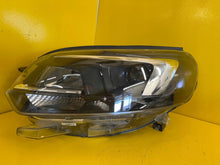 Laden Sie das Bild in den Galerie-Viewer, Frontscheinwerfer Opel Zafira Vivaro C 9832837680 00218275-01 Xenon Links