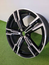 Load image into Gallery viewer, 1x Alufelge 18 Zoll 7.5" 5x112 25ET 8746631 BMW G21 G20 Rim Wheel FEL2468563407iz