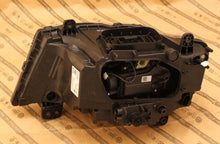 Laden Sie das Bild in den Galerie-Viewer, Frontscheinwerfer Man Tge 81251016822 LED Rechts Scheinwerfer Headlight SCH9968921708vm