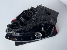 Laden Sie das Bild in den Galerie-Viewer, Frontscheinwerfer Audi Q3 83A941034 Full LED Rechts Scheinwerfer Headlight