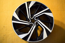 Load image into Gallery viewer, 1x Alufelge 20 Zoll 8.0&quot; 5x114.3 40ET Glanz Schwarz 6UA6A Nissan Qashqai III J12