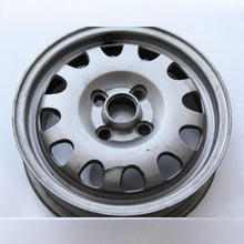 Load image into Gallery viewer, 1x Alufelge 14 Zoll 4.5&quot; 4x100 38ET Glanz Silber 6E0601025D VW Lupo Rim Wheel