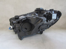 Laden Sie das Bild in den Galerie-Viewer, Frontscheinwerfer Mercedes-Benz W206 A2069063003 LED Rechts Headlight SCH2553844394xm