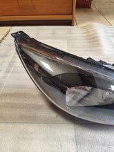 Laden Sie das Bild in den Galerie-Viewer, Frontscheinwerfer Ford F1EB-13W029-PC Rechts Scheinwerfer Headlight SCH6640601675pj