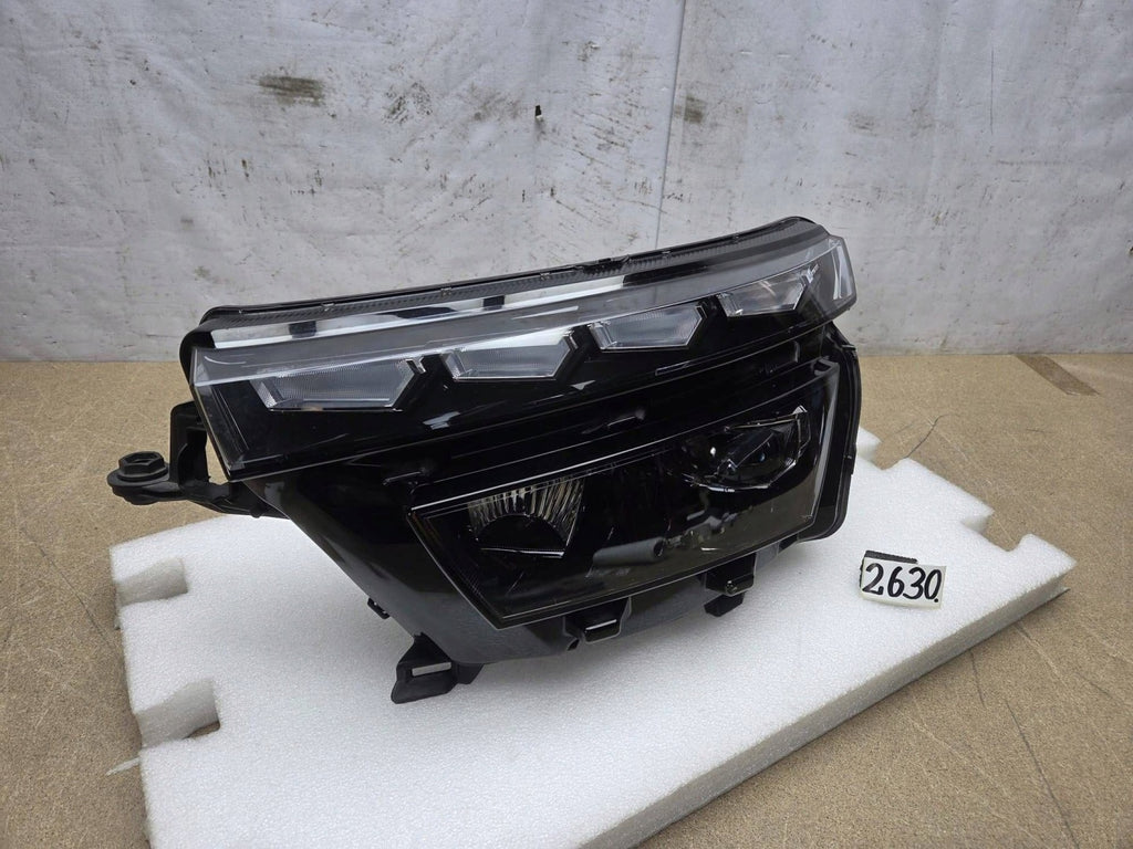 Frontscheinwerfer Skoda Kamiq 0021377709 Links Scheinwerfer Headlight SCH9359529097jy