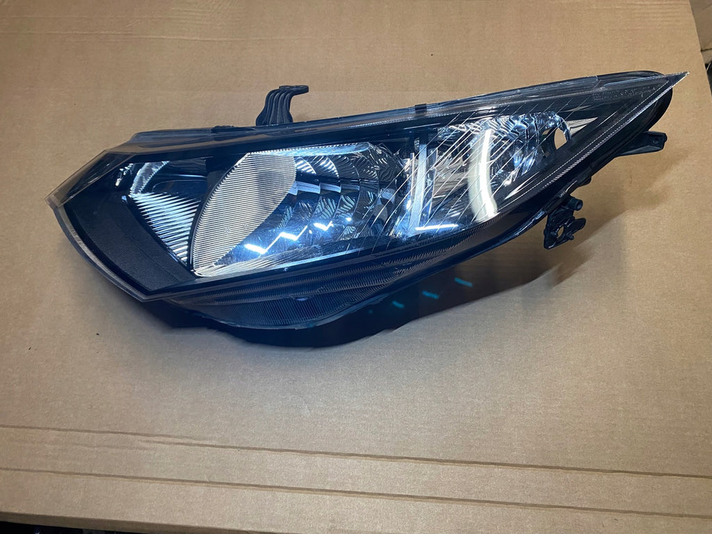 Frontscheinwerfer Honda Civic IX 33150-TV0-G210-M1 Links Scheinwerfer Headlight