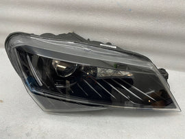 Frontscheinwerfer Skoda Superb III 3V1941016B Xenon Rechts Headlight