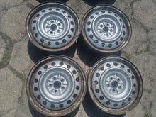 Laden Sie das Bild in den Galerie-Viewer, 4x Alufelge 16 Zoll 6.0&quot; 5x100 45ET Toyota Rim Wheel