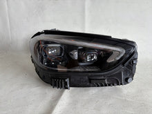 Laden Sie das Bild in den Galerie-Viewer, Frontscheinwerfer Mercedes-Benz W206 A2069065404 LED Rechts Headlight SCH3355751826sz