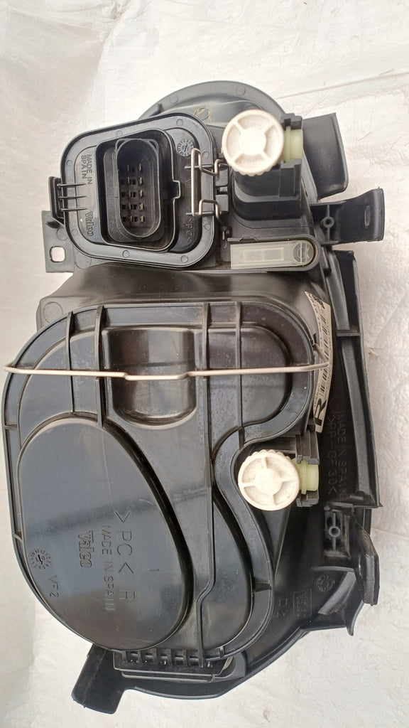 Frontscheinwerfer VW Golf 1J1941015N Ein Stück (Rechts oder Links) Headlight SCH2624041248ps