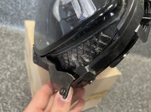 Laden Sie das Bild in den Galerie-Viewer, Frontscheinwerfer Mercedes-Benz W247 A2479065207 LED Rechts Headlight SCH2854246057be