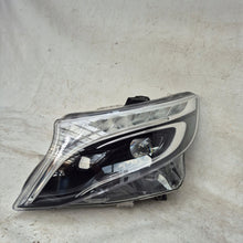 Laden Sie das Bild in den Galerie-Viewer, Frontscheinwerfer Mercedes-Benz Vito W447 A4479060101 Full LED Rechts oder Links SCH9789369050yk