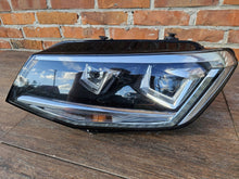 Load image into Gallery viewer, Frontscheinwerfer VW Caddy IV 2K1941031A Xenon Ein Stück (Rechts oder Links) SCH9739793193wi