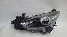 Laden Sie das Bild in den Galerie-Viewer, Frontscheinwerfer Mazda 3 B63C-51040 Full LED Ein Stück (Rechts oder Links) SCH9530500273mp