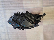 Laden Sie das Bild in den Galerie-Viewer, Frontscheinwerfer Skoda Kamiq 658941015 Ein Stück (Rechts oder Links) Headlight SCH6608488709qa