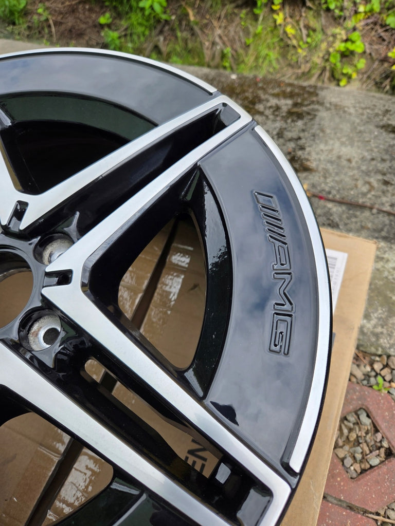 1x Alufelge 18 Zoll 9.0" 5x112 58ET Glanz Schwarz A2064016600 Mercedes-Benz W206 FEL6076362725br