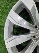 Load image into Gallery viewer, 1x Alufelge 17 Zoll 7.0" 5x112 2GA601025A VW T-Roc Troc Rim Wheel FEL9309275589io