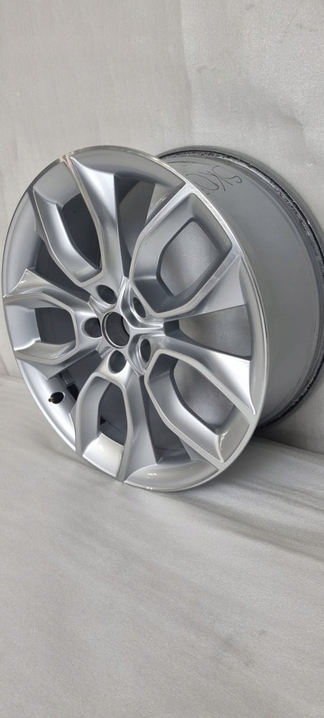 1x Alufelge 19 Zoll 8.0" 5x112 45ET Glanz Silber 57A601025Q Skoda Karoq FEL4260052593vj