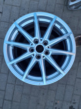 Load image into Gallery viewer, 1x Alufelge 17 Zoll 7.5" 5x112 30ET 6896762 BMW 3 G21 G22 G20 G23 Rim Wheel FEL1070486116dj