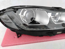 Laden Sie das Bild in den Galerie-Viewer, Frontscheinwerfer Jaguar F-Pace X761 T2H35335 Xenon Rechts Headlight SCH2121478444nh