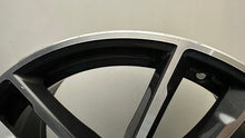 Laden Sie das Bild in den Galerie-Viewer, 1x Alufelge 18 Zoll 8.0&quot; 5x112 30ET Glanz Graphit 8093915 BMW 1 Mg Rim Wheel