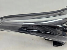 Laden Sie das Bild in den Galerie-Viewer, Frontscheinwerfer Toyota C-Hr 81110-YP281-00 Rechts Scheinwerfer Headlight SCH9830952586kl