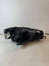 Laden Sie das Bild in den Galerie-Viewer, Frontscheinwerfer Skoda Superb I 3P1941015 992941571AH Links Headlight SCH9071731822dt