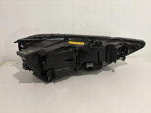 Laden Sie das Bild in den Galerie-Viewer, Frontscheinwerfer Audi A8 D5 4N0941085 Laser Ein Stück (Rechts oder Links) SCH9869554636yt