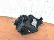 Laden Sie das Bild in den Galerie-Viewer, Frontscheinwerfer Skoda Karoq 57B941035B LED Links Scheinwerfer Headlight SCH4266145815dl