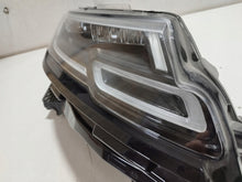 Laden Sie das Bild in den Galerie-Viewer, Frontscheinwerfer Land Rover Range Velar J8A2-13W029-EG Full LED Rechts SCH2832796544bg