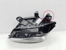 Laden Sie das Bild in den Galerie-Viewer, Frontscheinwerfer Peugeot 308 III 9839286180-00 Full LED Links Headlight SCH5824683874zh