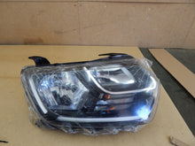 Load image into Gallery viewer, Frontscheinwerfer Dacia Duster 260101133R LED Rechts Scheinwerfer Headlight SCH1109176933ao