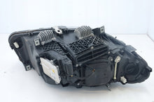 Laden Sie das Bild in den Galerie-Viewer, Frontscheinwerfer BMW F11 F10 7317131 7317132 Ein Stück (Rechts oder Links)