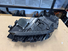 Laden Sie das Bild in den Galerie-Viewer, Frontscheinwerfer Tesla Model 3 1514953-00-D Full LED Rechts Headlight