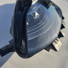 Laden Sie das Bild in den Galerie-Viewer, Frontscheinwerfer Tesla Model Y 1514953-00-C LED Rechts Scheinwerfer Headlight