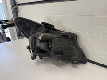 Laden Sie das Bild in den Galerie-Viewer, Frontscheinwerfer Mercedes-Benz Vito W447 A4479060101 Links Headlight SCH9252540554vs