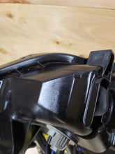 Load image into Gallery viewer, Frontscheinwerfer Mitsubishi Outlander III ECM921-21E20 LED Rechts Headlight